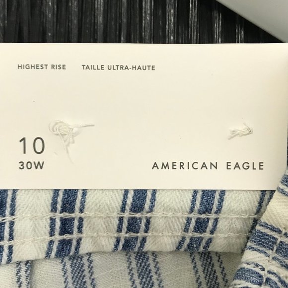 American Eagle Shorts - Picture 3 of 3
